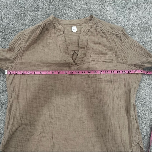 GAP Cotton Popover Shirt Long Sleeve V- Neck Blouse Women’s Sz L Khaki - Picture 6 of 7